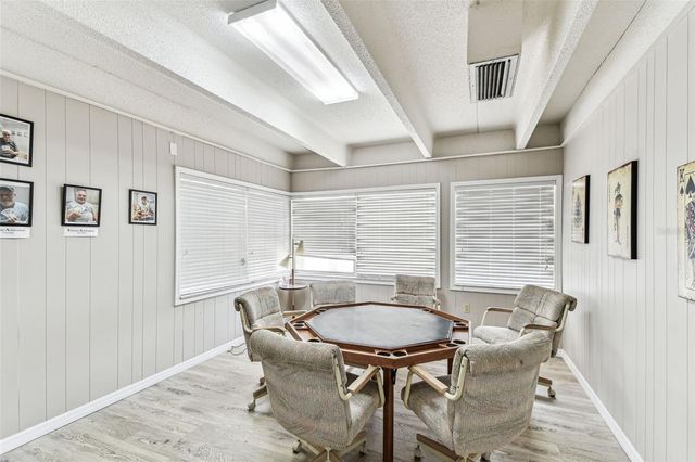 9945 47TH AVENUE N 205, St Petersburg, FL 33708