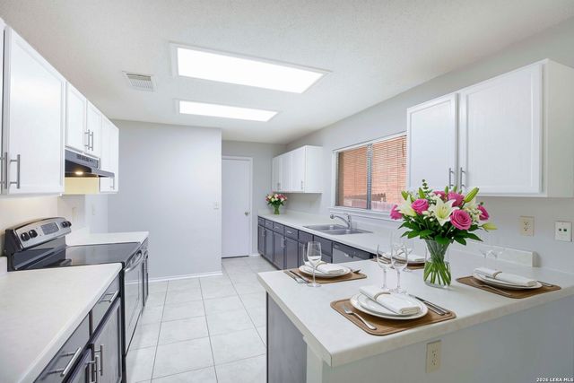 1631 Jasmine, Schertz, TX 78154