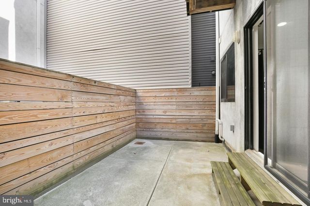 2228 FRANKFORD AVE, Philadelphia, PA 19125