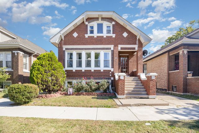 2343 Gunderson Avenue, Berwyn, IL 60402