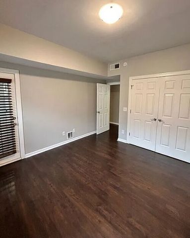 6820 Highway 70 S Apt 419, Nashville, TN 37221