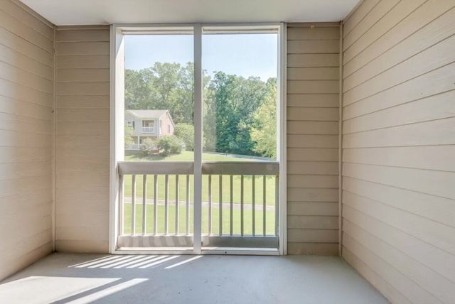 6820 Highway 70 S Apt 419, Nashville, TN 37221