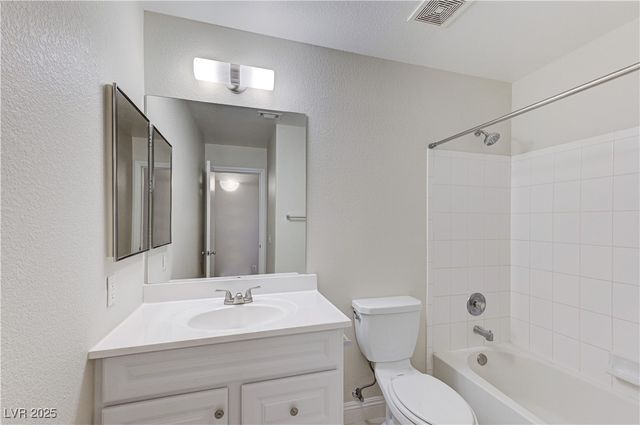 2052 Gravel Hill Street 201, Las Vegas, NV 89117