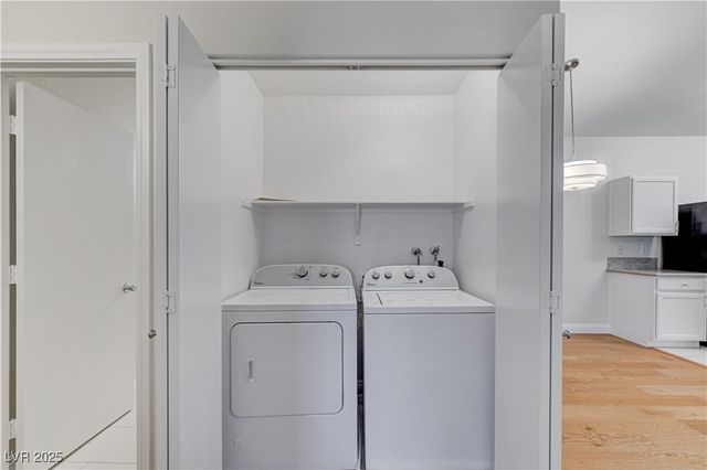 2052 Gravel Hill Street 201, Las Vegas, NV 89117