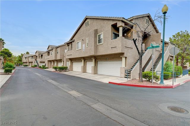 2052 Gravel Hill Street 201, Las Vegas, NV 89117