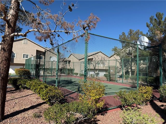 2052 Gravel Hill Street 201, Las Vegas, NV 89117