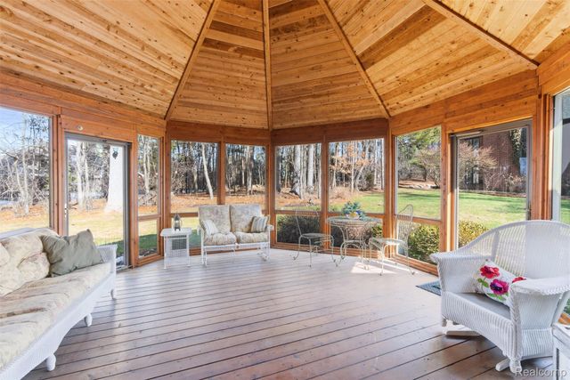 5306 Hidden Pines Court, Genoa Township, MI 48116