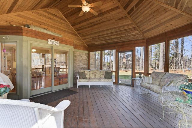 5306 Hidden Pines Court, Genoa Township, MI 48116