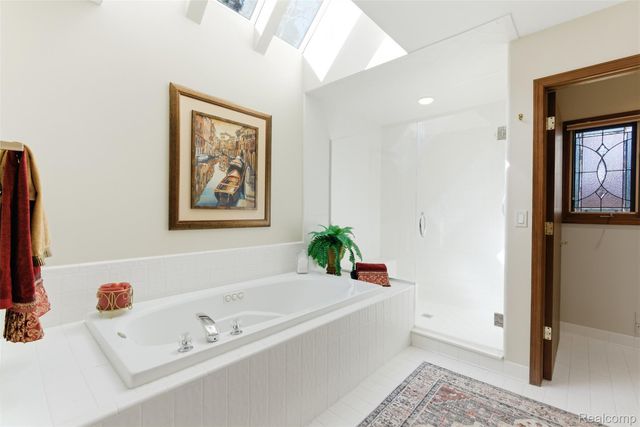 5306 Hidden Pines Court, Genoa Township, MI 48116