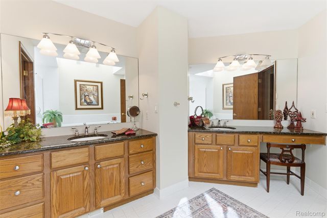 5306 Hidden Pines Court, Genoa Township, MI 48116