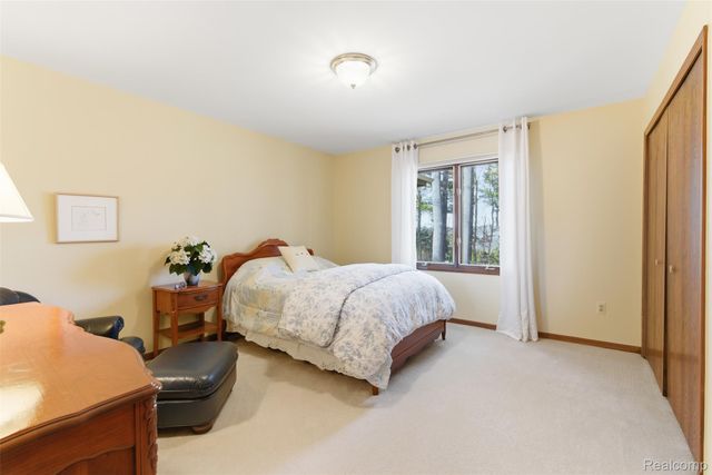 5306 Hidden Pines Court, Genoa Township, MI 48116