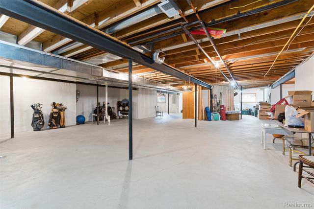 5306 Hidden Pines Court, Genoa Township, MI 48116