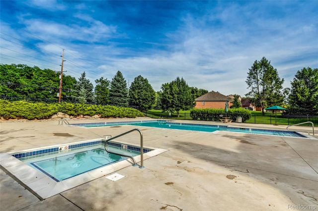 5306 Hidden Pines Court, Genoa Township, MI 48116