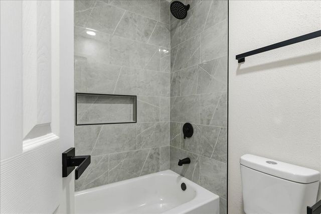 13414 Ravensway Drive, Cypress, TX 77429