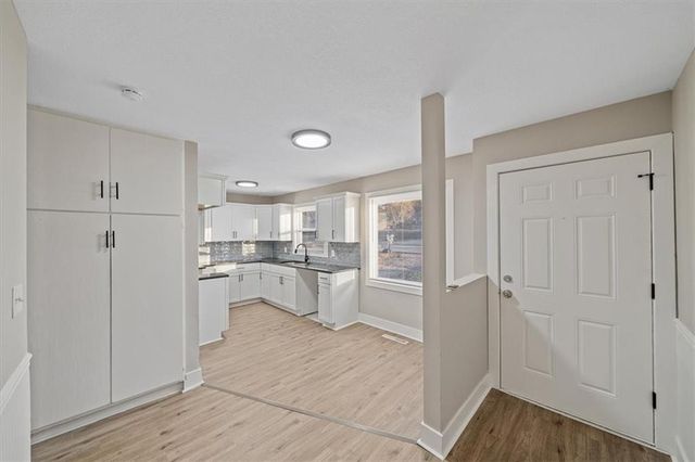 6302 Fairlane Drive, Kansas City, MO 64134