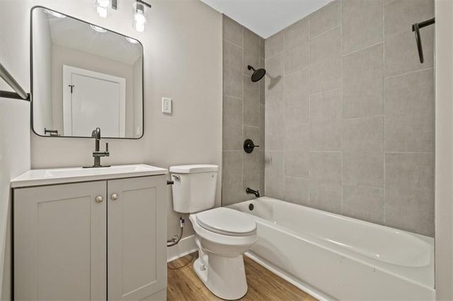 6302 Fairlane Drive, Kansas City, MO 64134