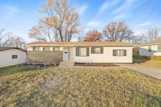 6302 Fairlane Drive, Kansas City, MO 64134