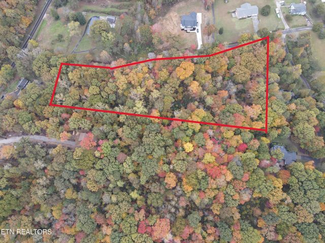 118 Pleasant View Loop Rd, Clinton, TN 37716