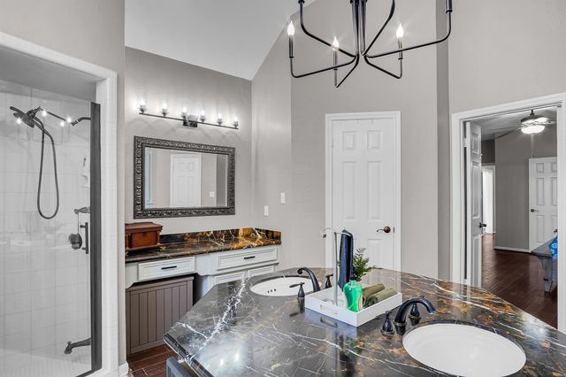 1706 N Hearthside Drive, Richmond, TX 77406