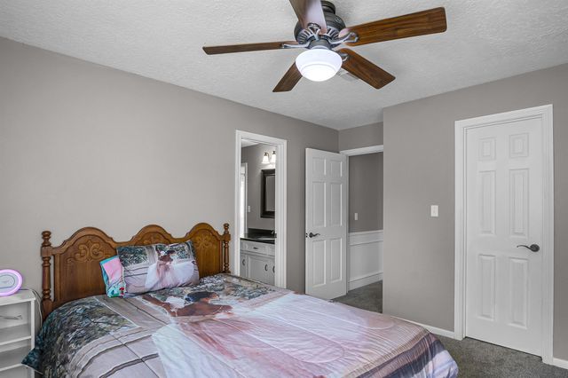 1706 N Hearthside Drive, Richmond, TX 77406