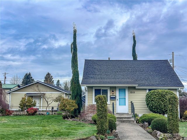 1215 W Plum Street, Centralia, WA 98531