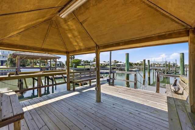 2254 S Waccamaw Dr., Garden City Beach, SC 29576