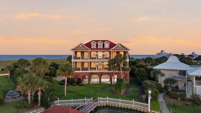 2254 S Waccamaw Dr., Garden City Beach, SC 29576