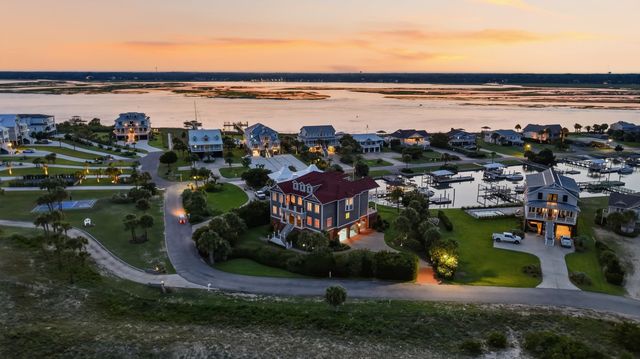 2254 S Waccamaw Dr., Garden City Beach, SC 29576