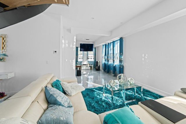 100 Norwood Road Road, Jupiter, FL 33469