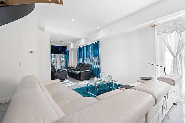 100 Norwood Road Road, Jupiter, FL 33469