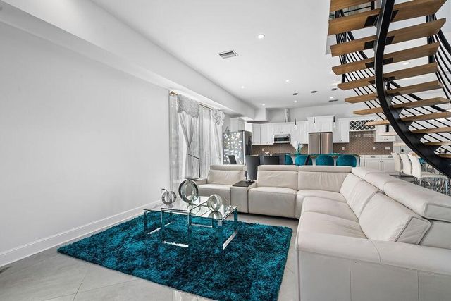 100 Norwood Road Road, Jupiter, FL 33469