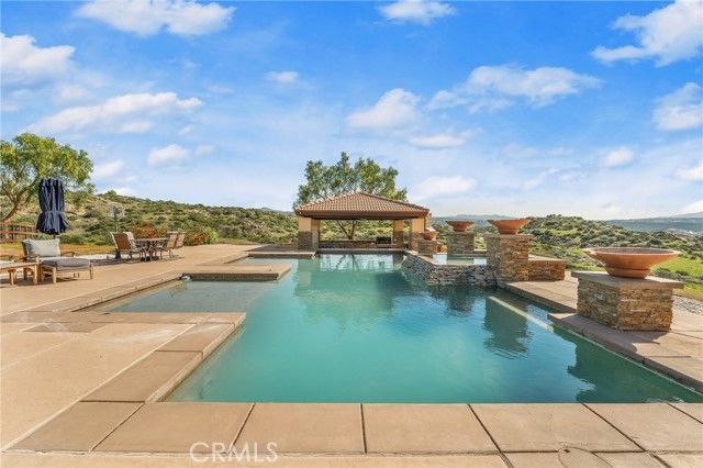 38125 Overhill Road, Temecula, CA 92592