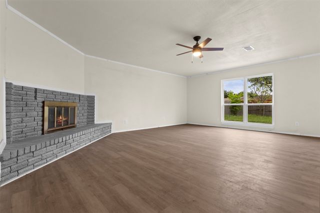 5618 Briarcrest Drive, Garland, TX 75043