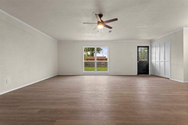 5618 Briarcrest Drive, Garland, TX 75043