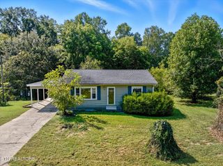 122 H St, Sweetwater, TN 37874