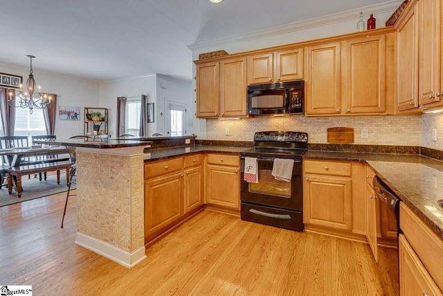 15 Valcourt Circle, Simpsonville, SC 29680