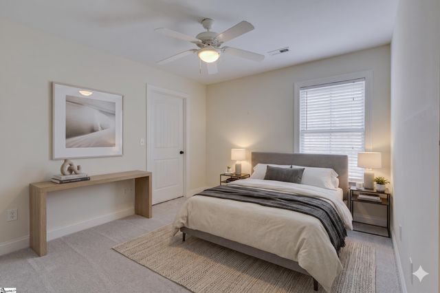 15 Valcourt Circle, Simpsonville, SC 29680