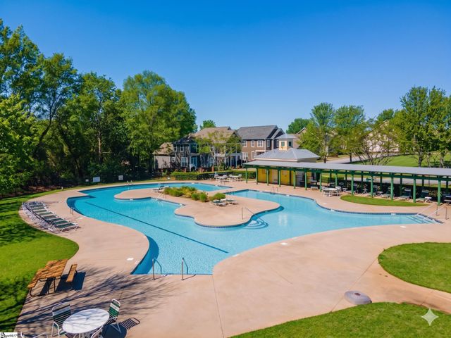 15 Valcourt Circle, Simpsonville, SC 29680