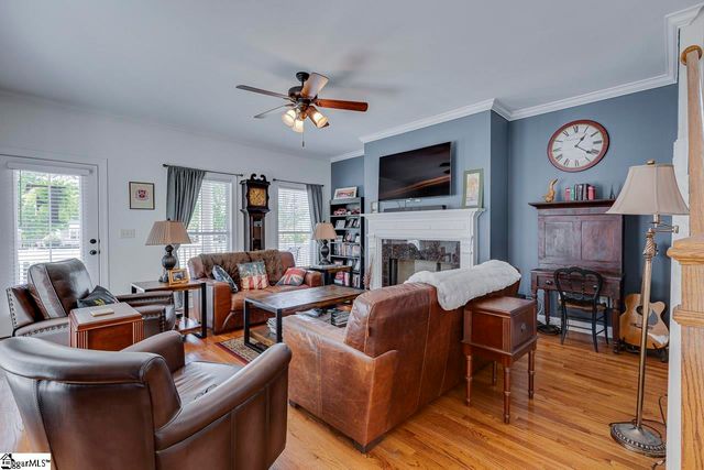 15 Valcourt Circle, Simpsonville, SC 29680
