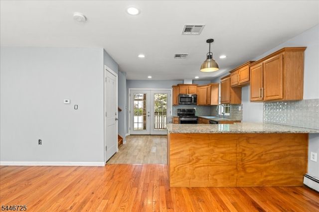 139 Harris Ave, Hopatcong Boro, NJ 07874