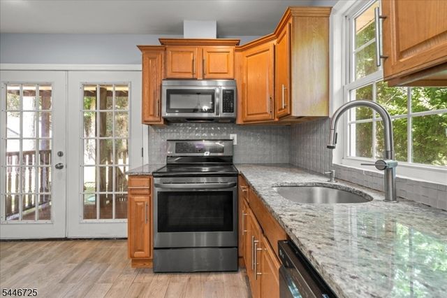 139 Harris Ave, Hopatcong Boro, NJ 07874