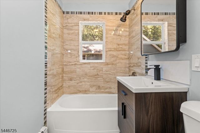 139 Harris Ave, Hopatcong Boro, NJ 07874