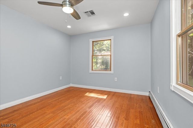139 Harris Ave, Hopatcong Boro, NJ 07874