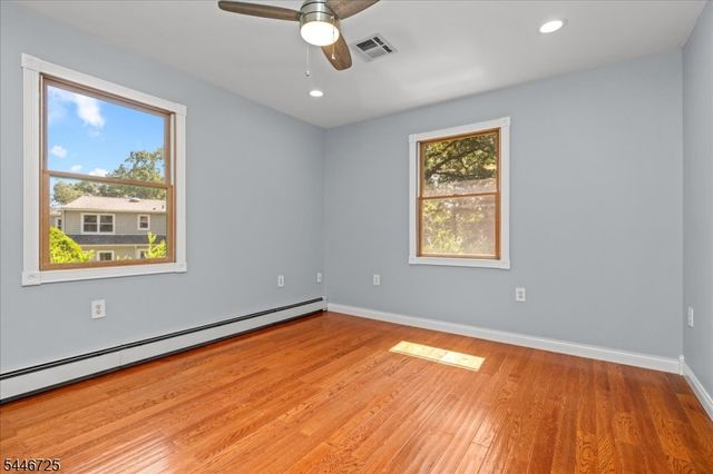 139 Harris Ave, Hopatcong Boro, NJ 07874