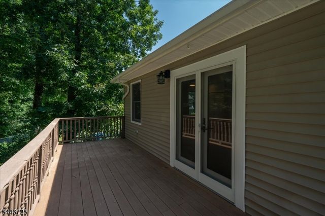 139 Harris Ave, Hopatcong Boro, NJ 07874