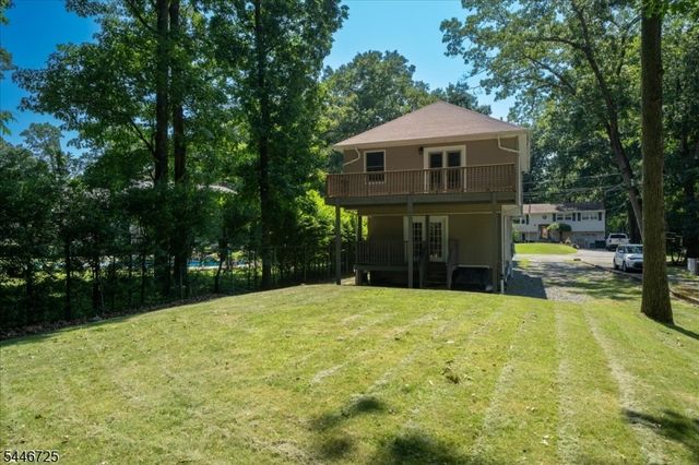 139 Harris Ave, Hopatcong Boro, NJ 07874