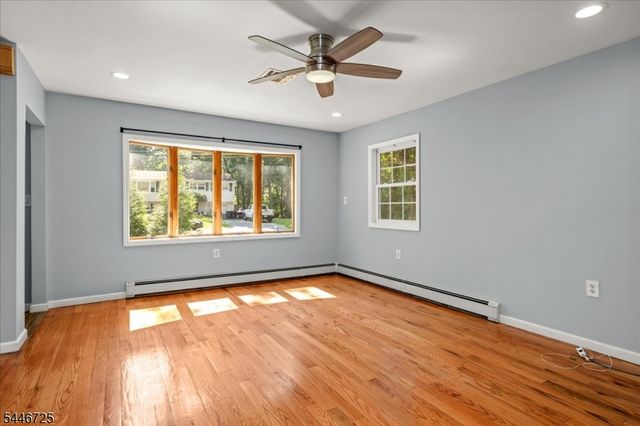 139 Harris Ave, Hopatcong Boro, NJ 07874