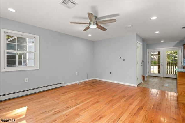 139 Harris Ave, Hopatcong Boro, NJ 07874