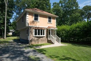 139 Harris Ave, Hopatcong Boro, NJ 07874