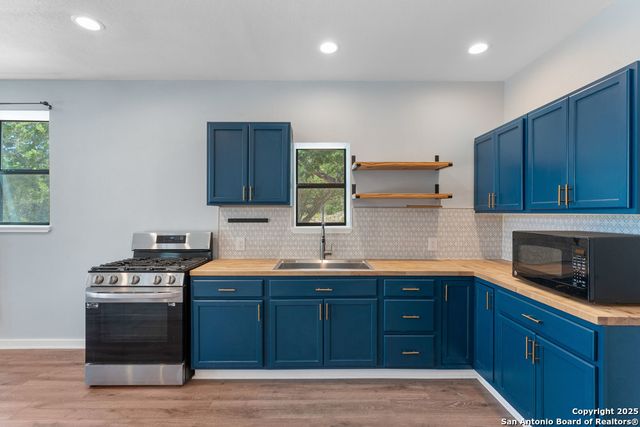 93 Billings, Boerne, TX 78006